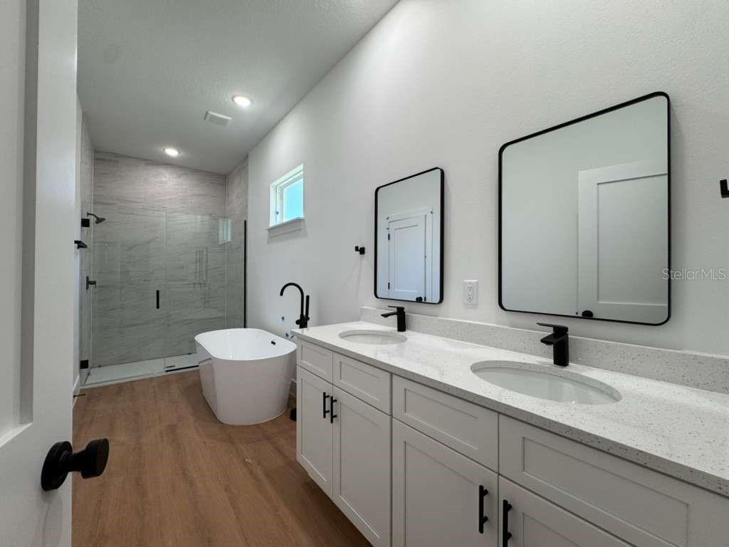 16090 Southwest 35th Court Road Ocala, FL 34473 - Photo 24 of 33