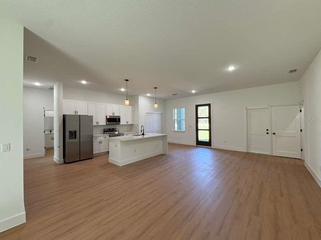 16090 Southwest 35th Court Road Ocala, FL 34473 - Photo 5 of 33