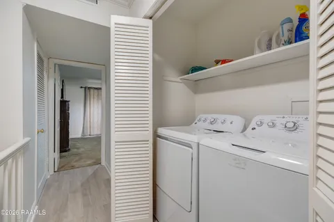 $156,000 | 110 West Bayou Parkway, Unit 302, Lafayette, LA 70503