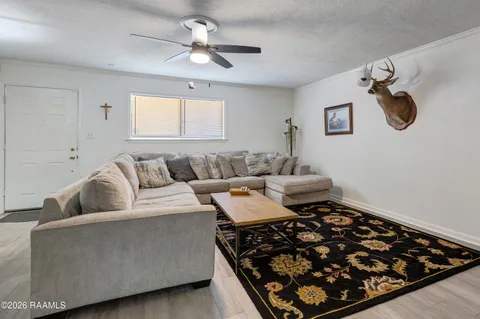 $156,000 | 110 West Bayou Parkway, Unit 302, Lafayette, LA 70503