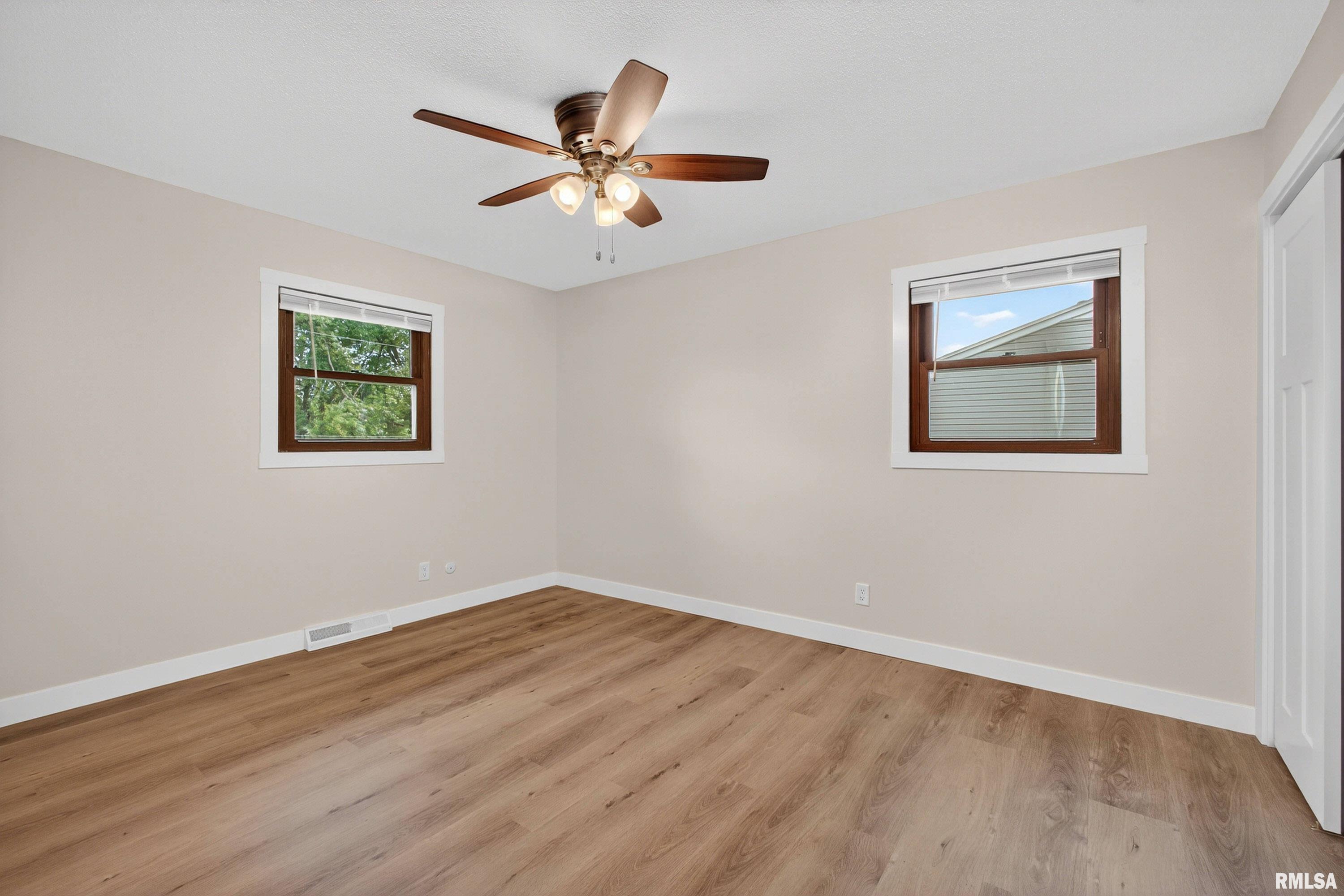 3106 Maplecrest Road Bettendorf, IA 52722 - Photo 22 of 29