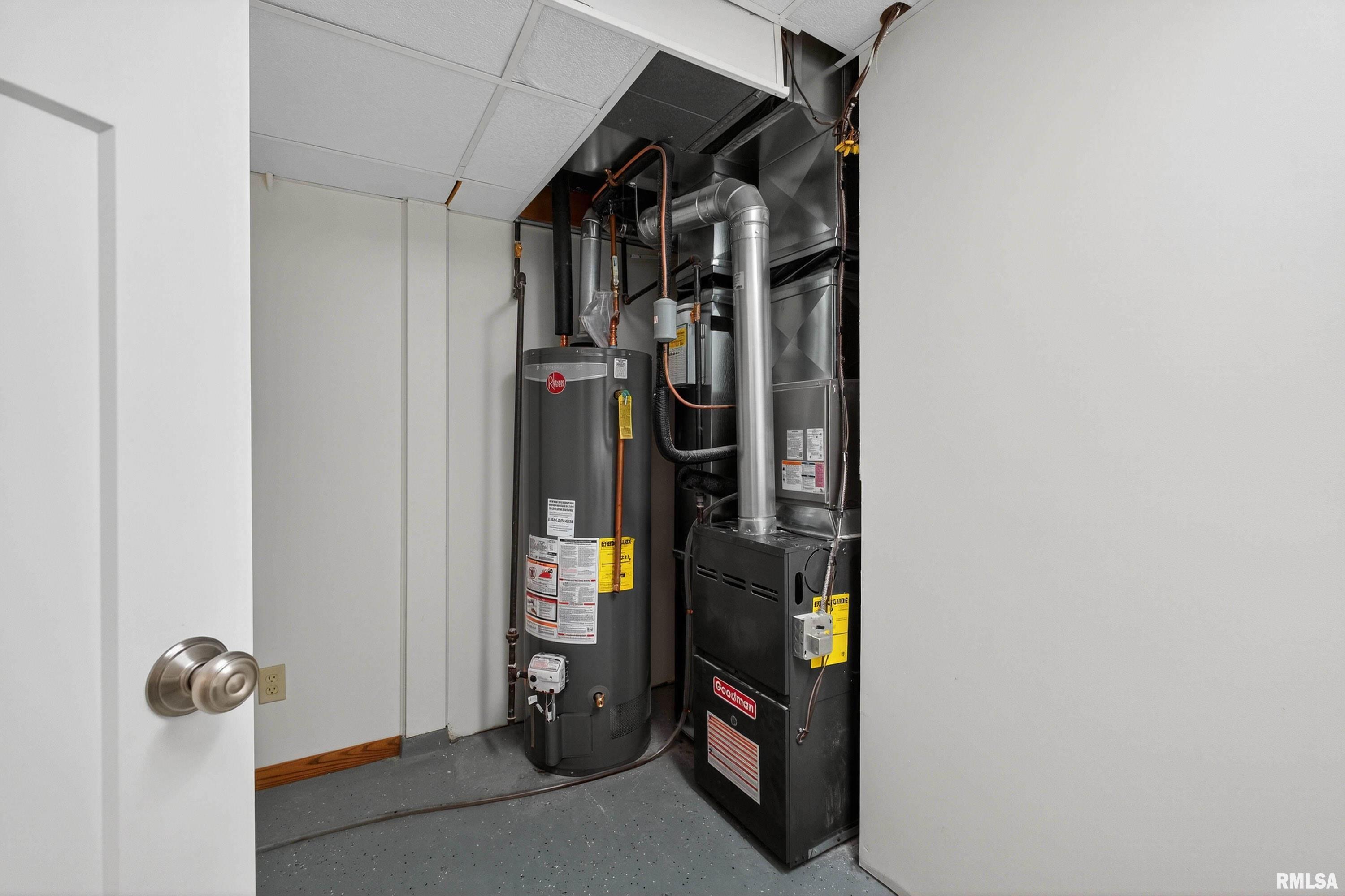 3106 Maplecrest Road Bettendorf, IA 52722 - Photo 25 of 29