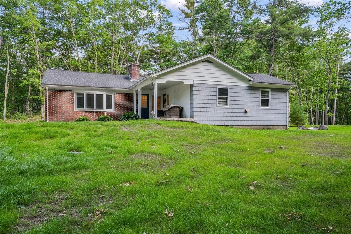 319 Windham Road Pelham, NH 03076 - Photo 32 of 35