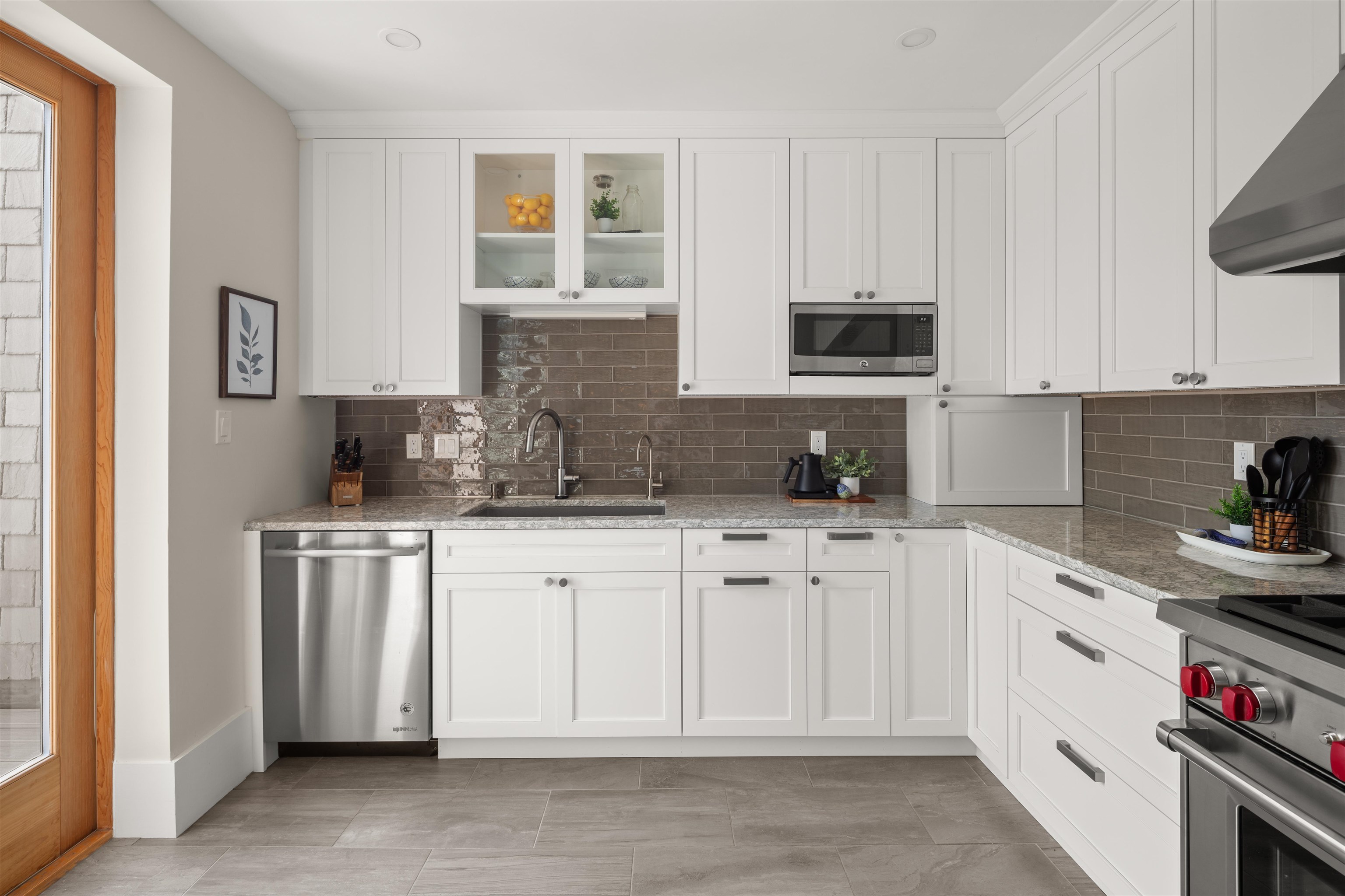 40 College Street, Unit 605 Burlington, VT 05401 - Photo 11 of 40
