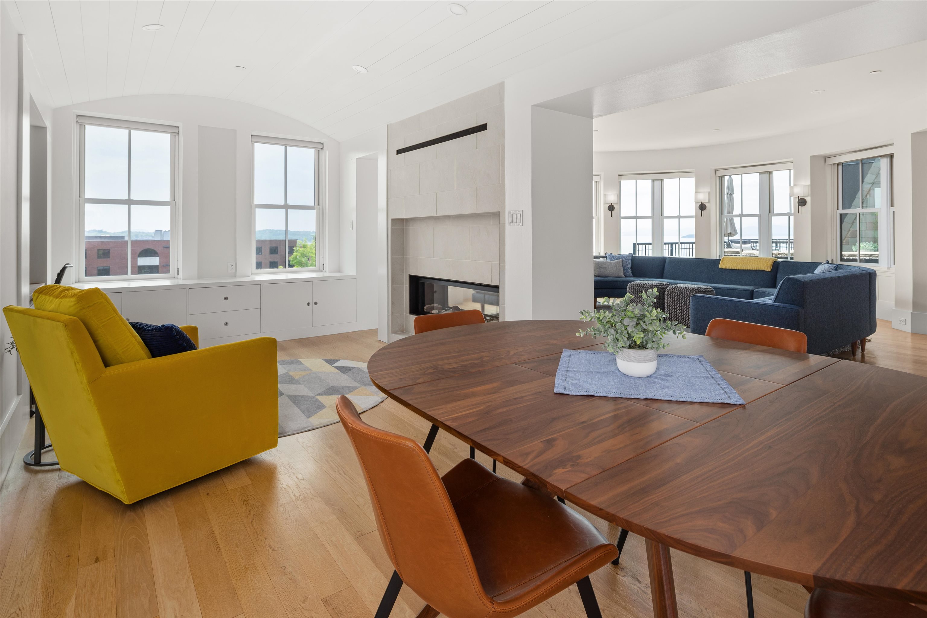 40 College Street, Unit 605 Burlington, VT 05401 - Photo 5 of 40