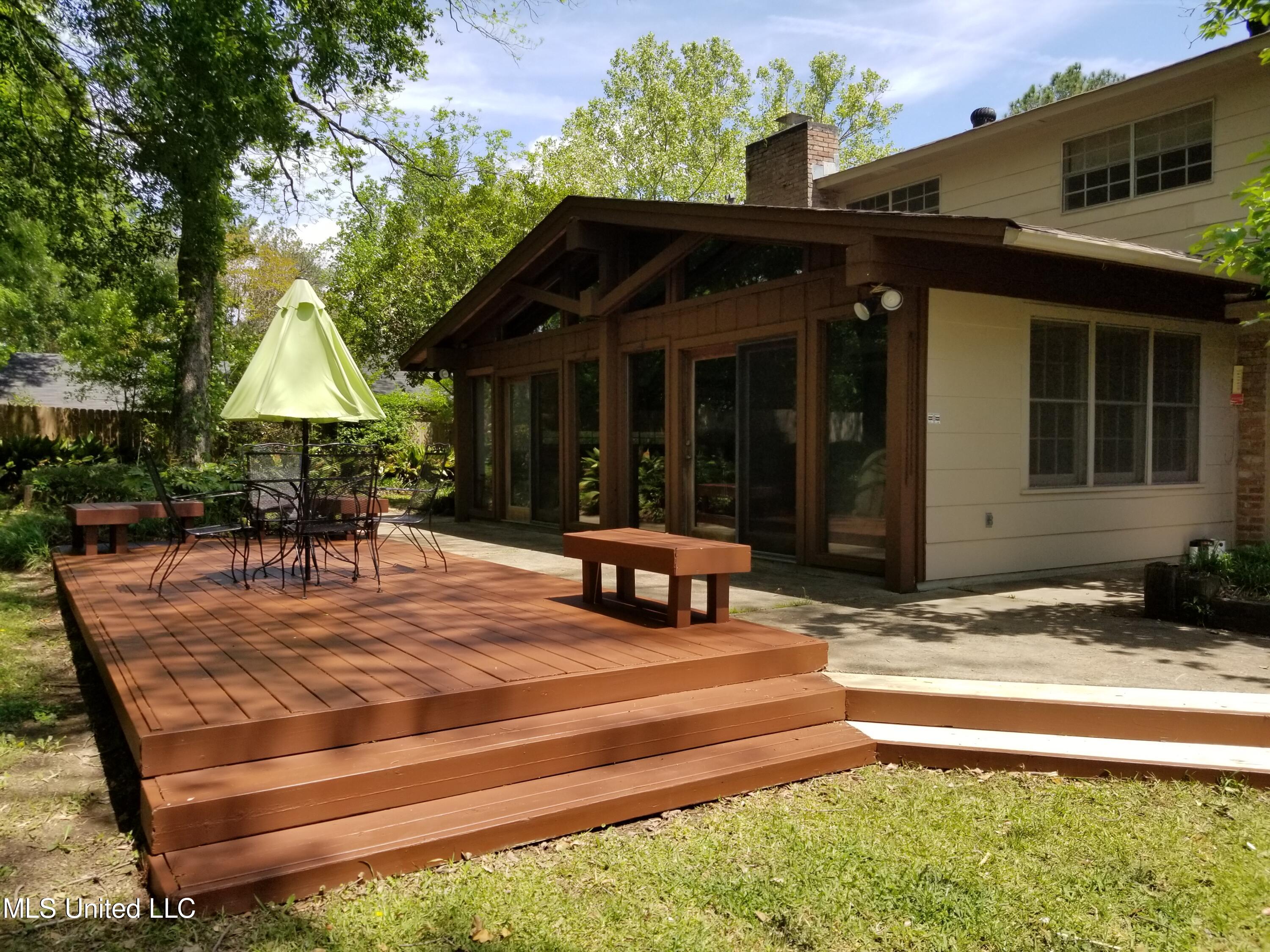 5305 River Thames Road Jackson, MS 39211 - Photo 3 of 47 20220423_120519
