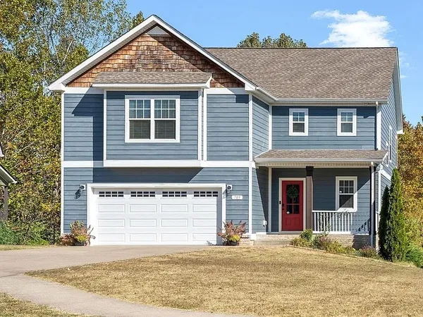 $2,495 | 709 Valencia Drive, Clarksville, TN 37043