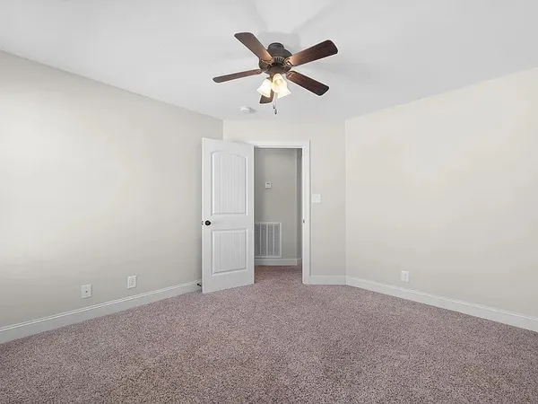 $2,495 | 709 Valencia Drive, Clarksville, TN 37043