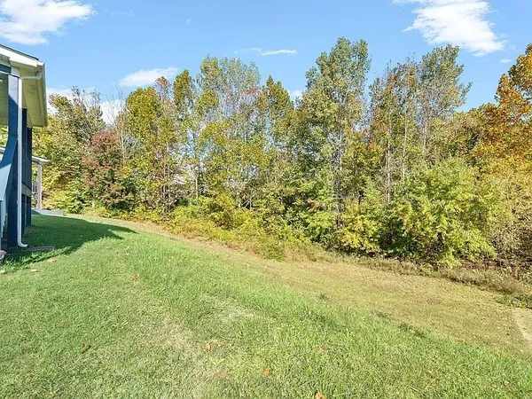 $2,495 | 709 Valencia Drive, Clarksville, TN 37043