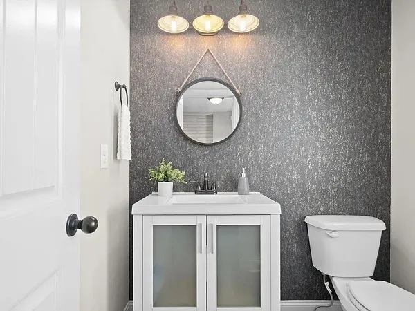 $2,495 | 709 Valencia Drive, Clarksville, TN 37043