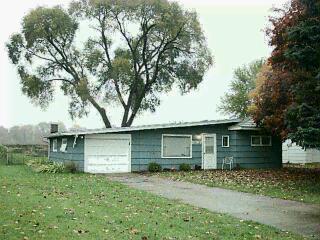 2867 Territorial Road Benton Harbor, MI 49022 - Photo 1 of 5 Primary Photo