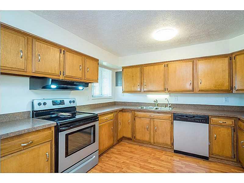 5876 Beth Road Dayton, OH 45424 - Photo 4 of 25 Gallery Image 4