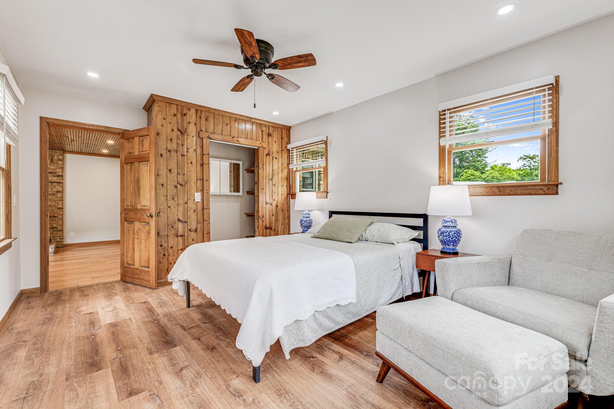 301 South Fork Road Marshall, NC 28753 - Photo 21 of 48 Gallery Image 21