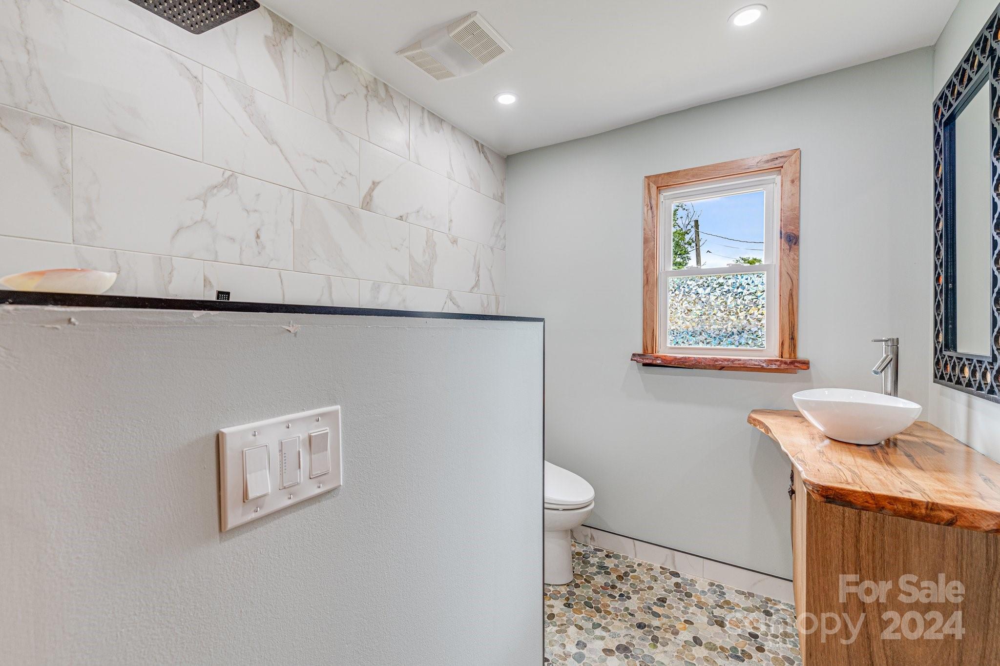 301 South Fork Road Marshall, NC 28753 - Photo 28 of 48 Gallery Image 28