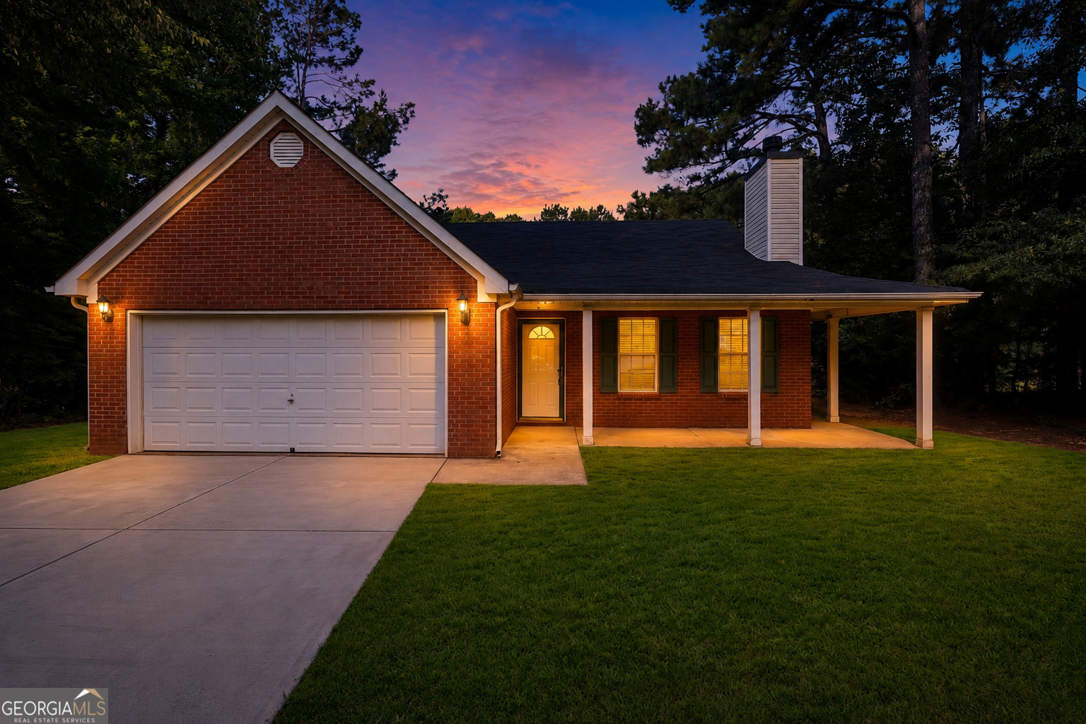 208 Drake Elm Court Hampton, GA 30228 - Photo 2 of 40