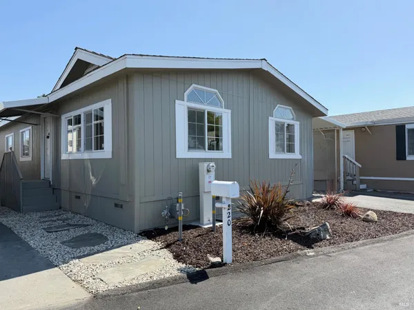 $124,900 | 220 Pear Lane, Santa Rosa, CA 95407