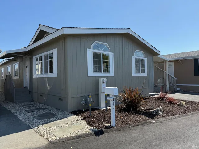 $144,900 | 220 Pear Lane, Santa Rosa, CA 95407