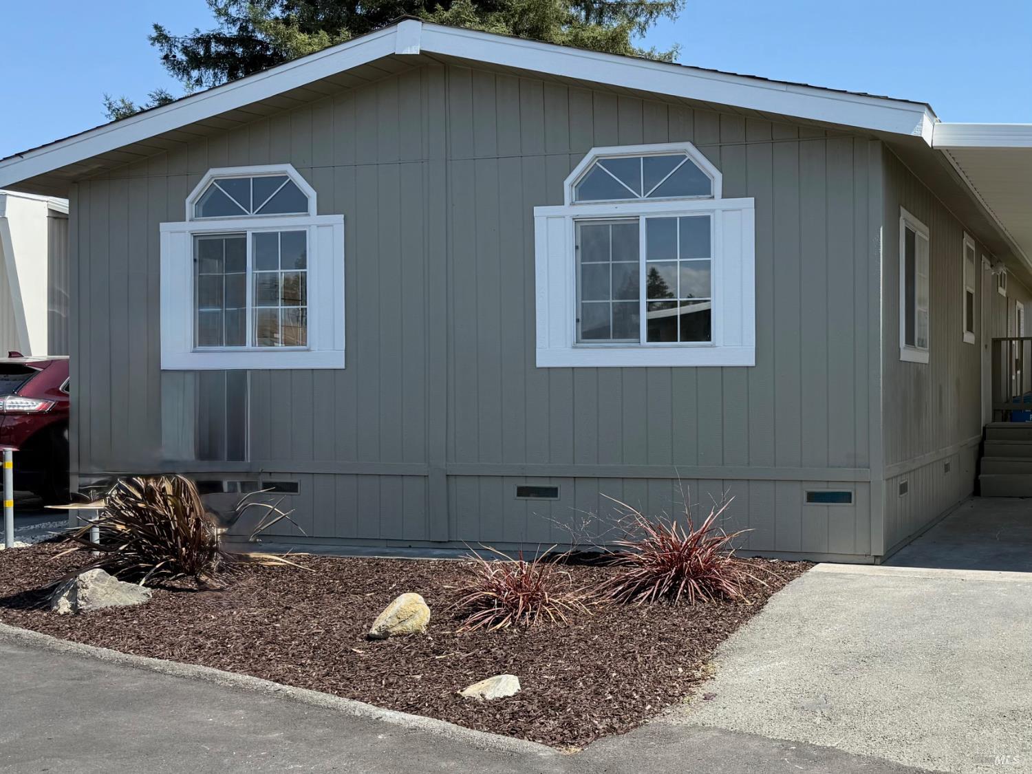 220 Pear Lane Santa Rosa, CA 95407 - Photo 4 of 15