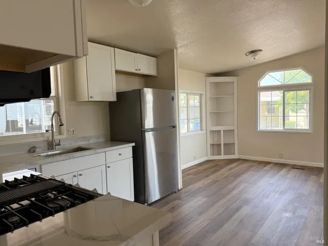 $144,900 | 220 Pear Lane, Santa Rosa, CA 95407