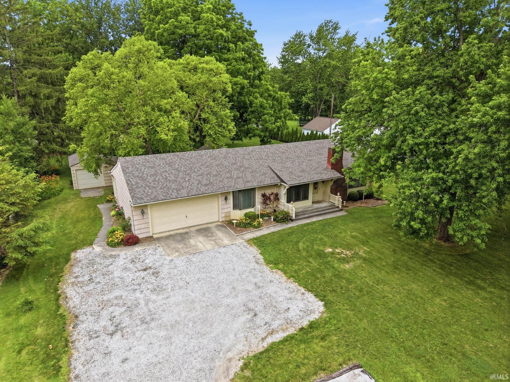 8732 Winchester Road Fort Wayne, IN 46819 - Photo 5 of 50