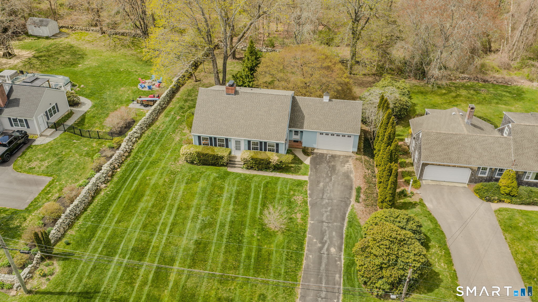 11 Heath Street Groton, CT 06355 - Photo 3 of 35