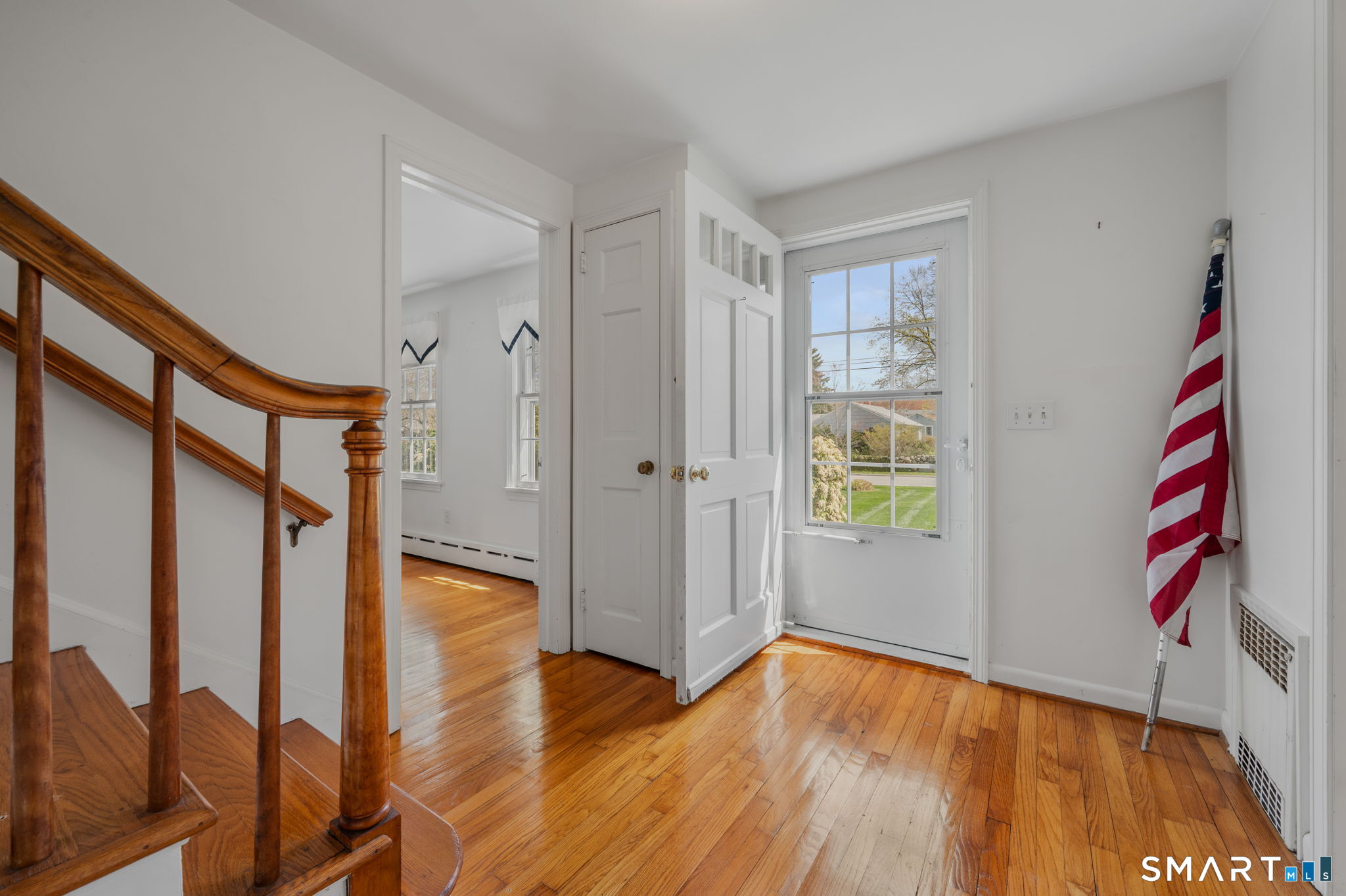 11 Heath Street Groton, CT 06355 - Photo 6 of 35