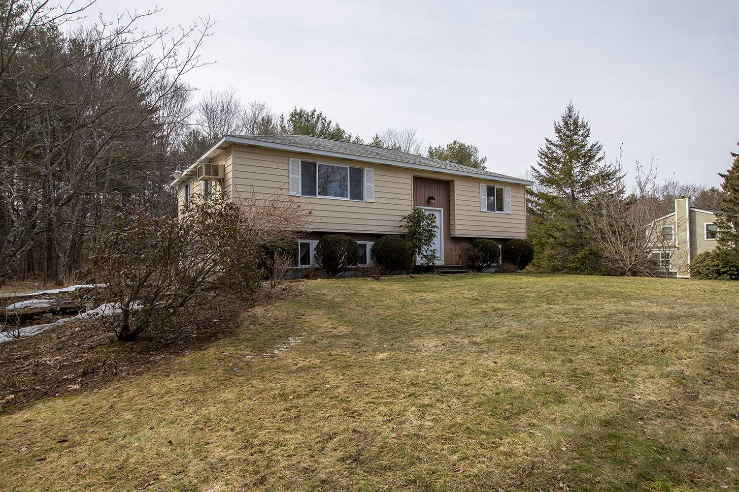 63 River Road Stratham, NH 03885 - Photo 2 of 35