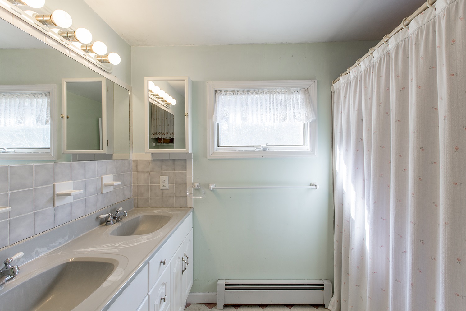63 River Road Stratham, NH 03885 - Photo 11 of 35