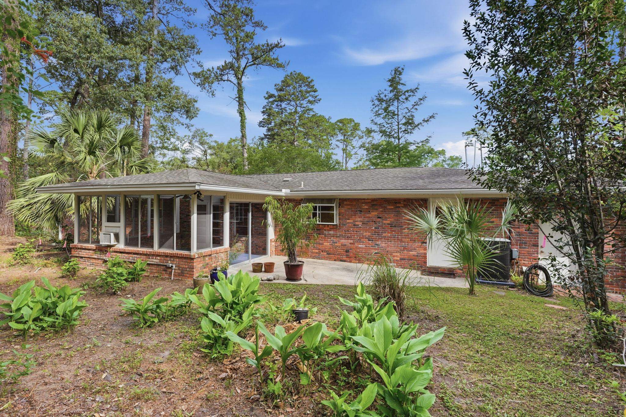 1923 Sharon Road Tallahassee, FL 32303 - Photo 49 of 52