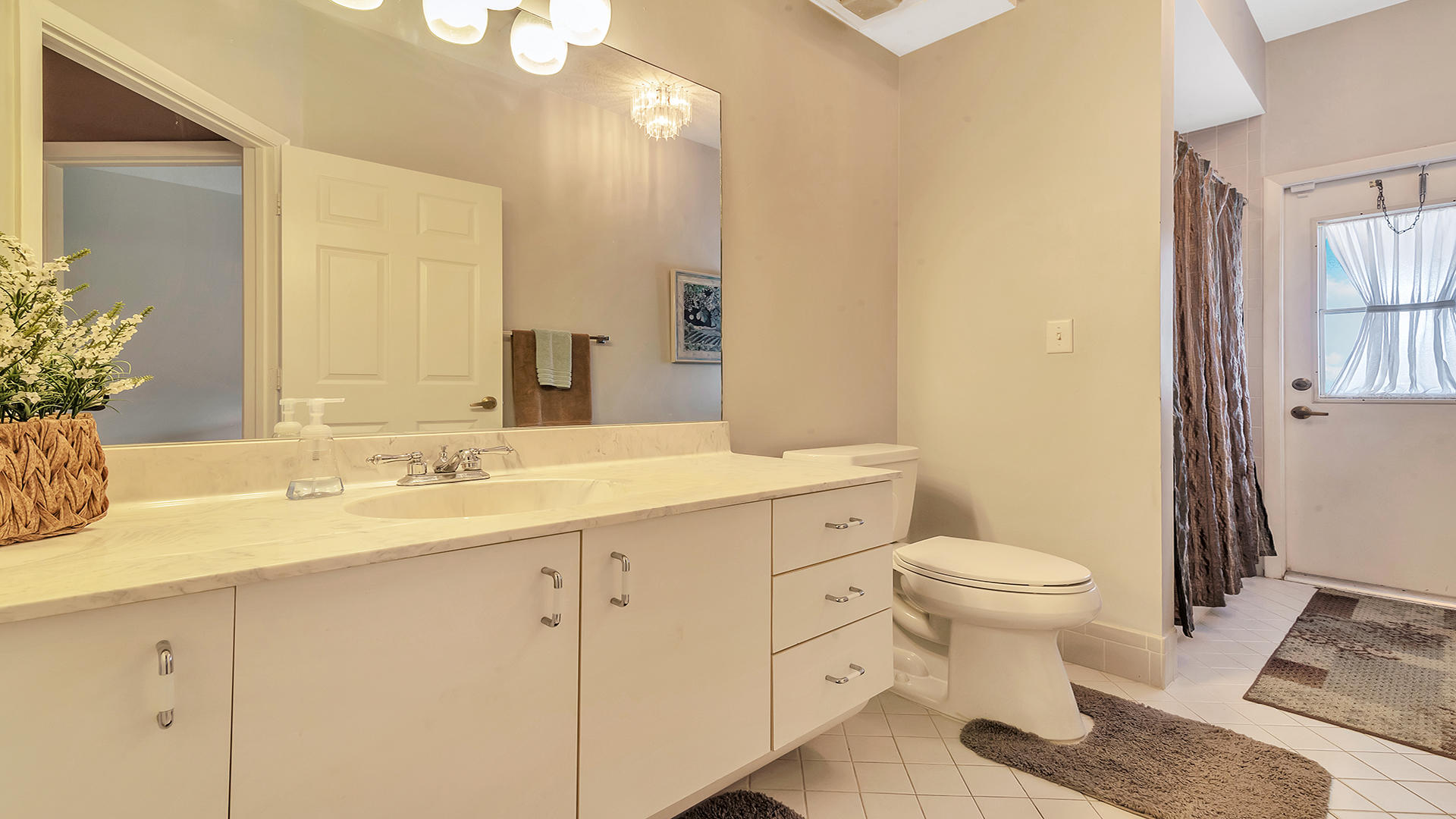 9730 Enchanted Pointe Lane Boca Raton, FL 33496 - Photo 24 of 48 Bathroom (4)