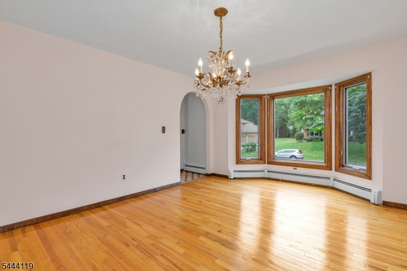23 Puddingstone Way Florham Park, NJ 07932 - Photo 9 of 41