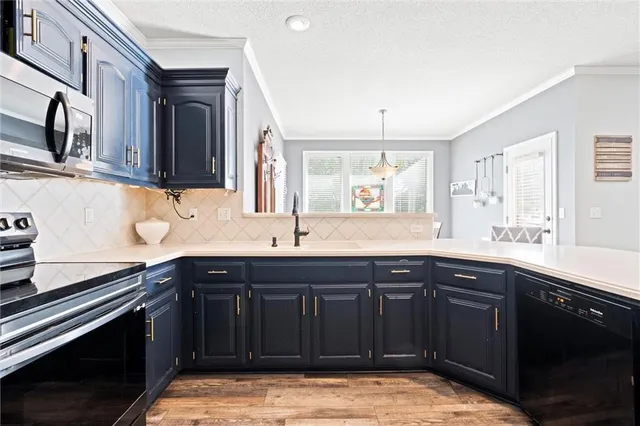 $520,000 | 22611 West 46th Terrace, Shawnee, KS 66226