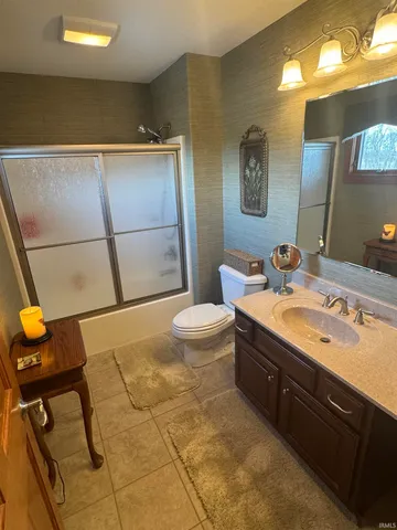 8169 Northwest Winchester Road, Decatur, IN 46733