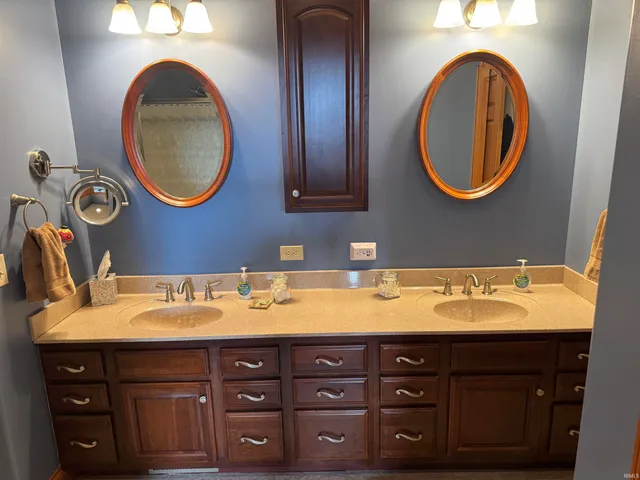 8169 Northwest Winchester Road, Decatur, IN 46733