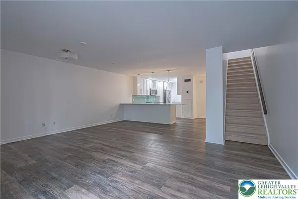 $2,690 | 77 West Broad Street, Unit 18, Bethlehem, PA 18018