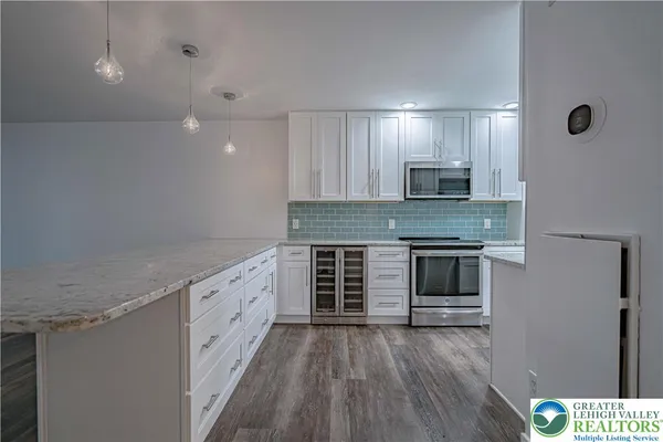 $2,690 | 77 West Broad Street, Unit 18, Bethlehem, PA 18018