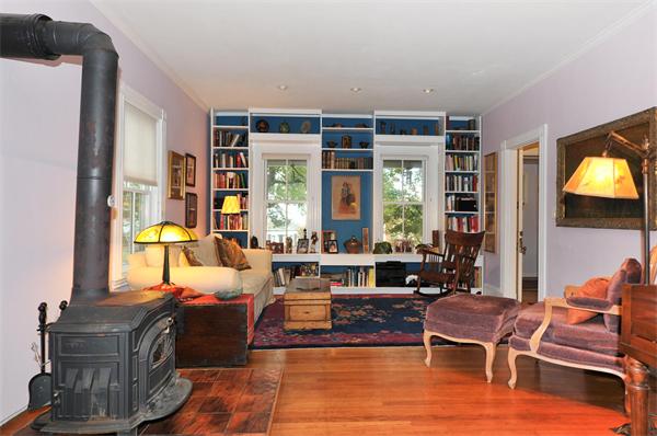 11 Ely Road Arlington, MA 02476 - Photo 4 of 27