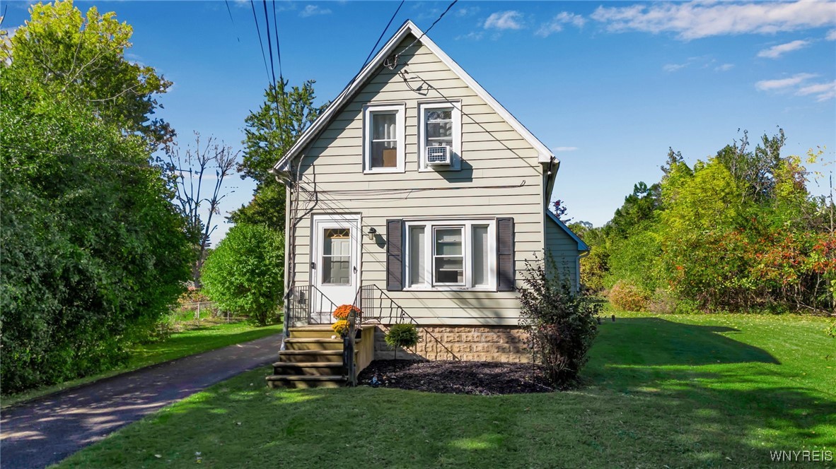 4022 Sheldon Road Hamburg, NY 14127 - Photo 1 of 1 Gallery Image 1
