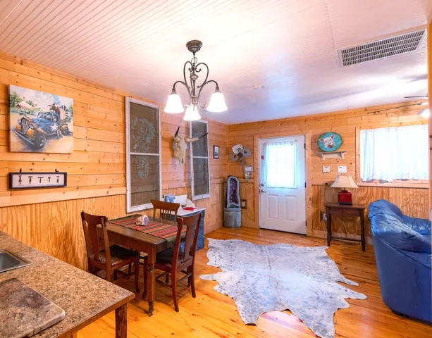 $1,700,000 | 7344 Farm To Market Road 1291, Fayetteville, TX 78940