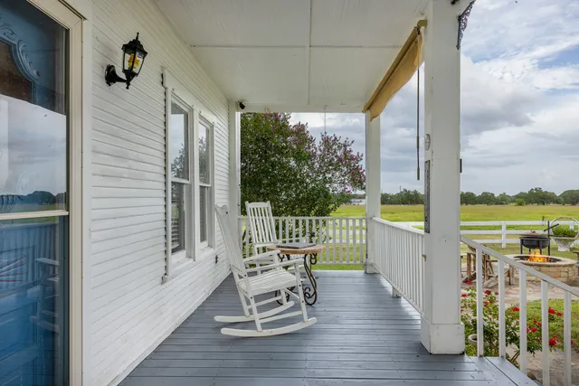 $1,700,000 | 7344 Farm To Market Road 1291, Fayetteville, TX 78940