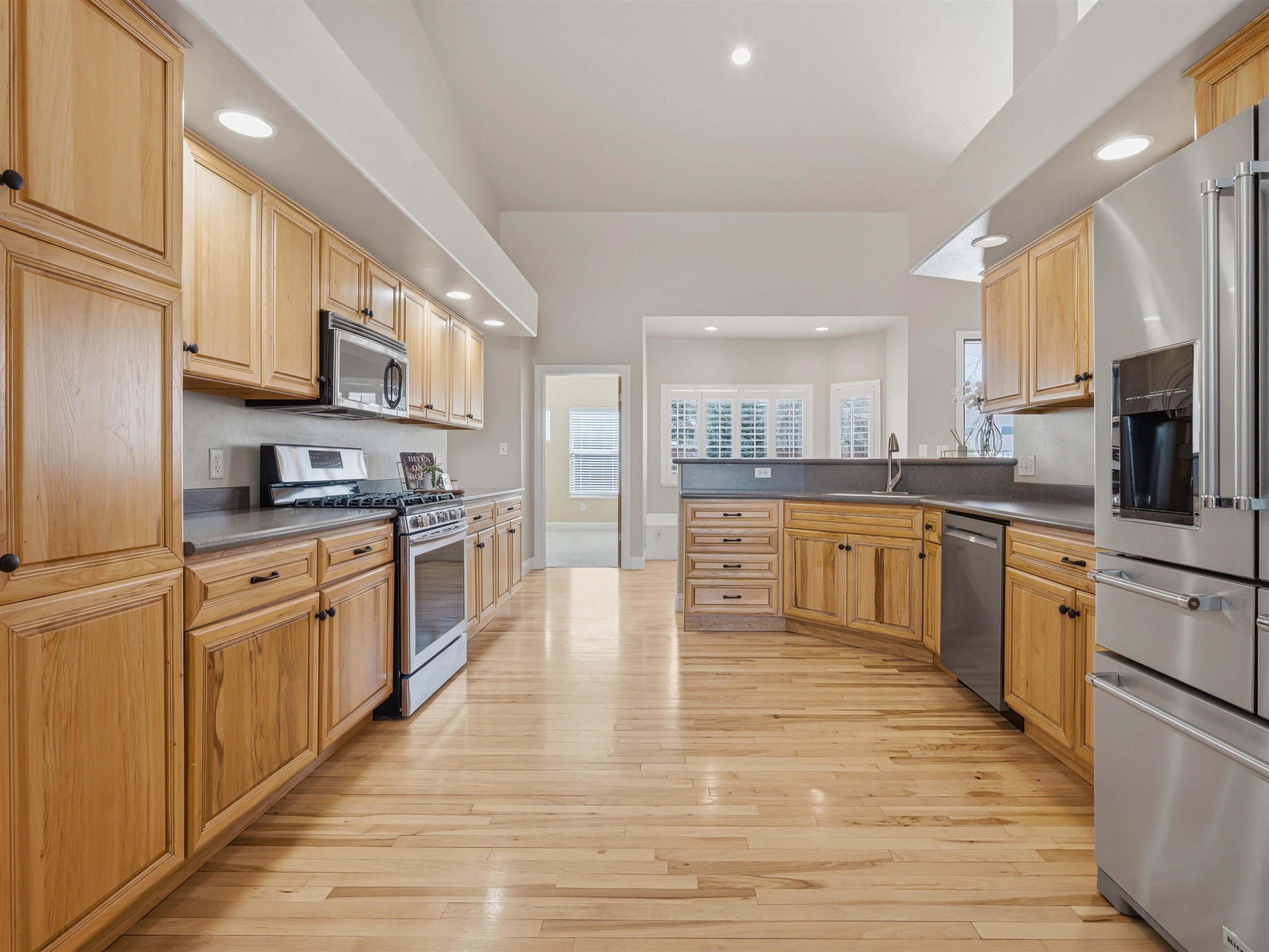 2215 Renaissance Boulevard Grand Junction, CO 81507 - Photo 8 of 36 Gallery Image 8