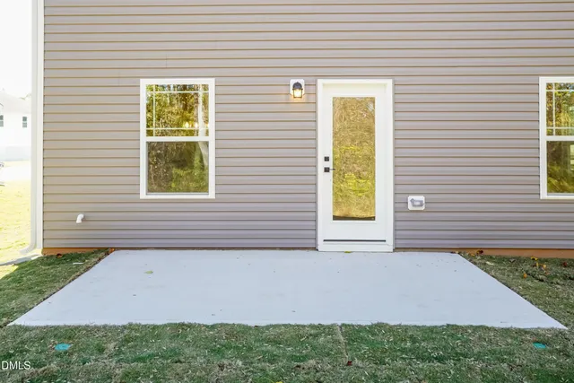 $328,550 | 333 New Twin Br Court, Smithfield, NC 27577