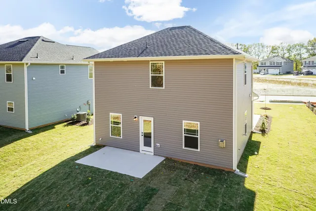 $328,550 | 333 New Twin Br Court, Smithfield, NC 27577