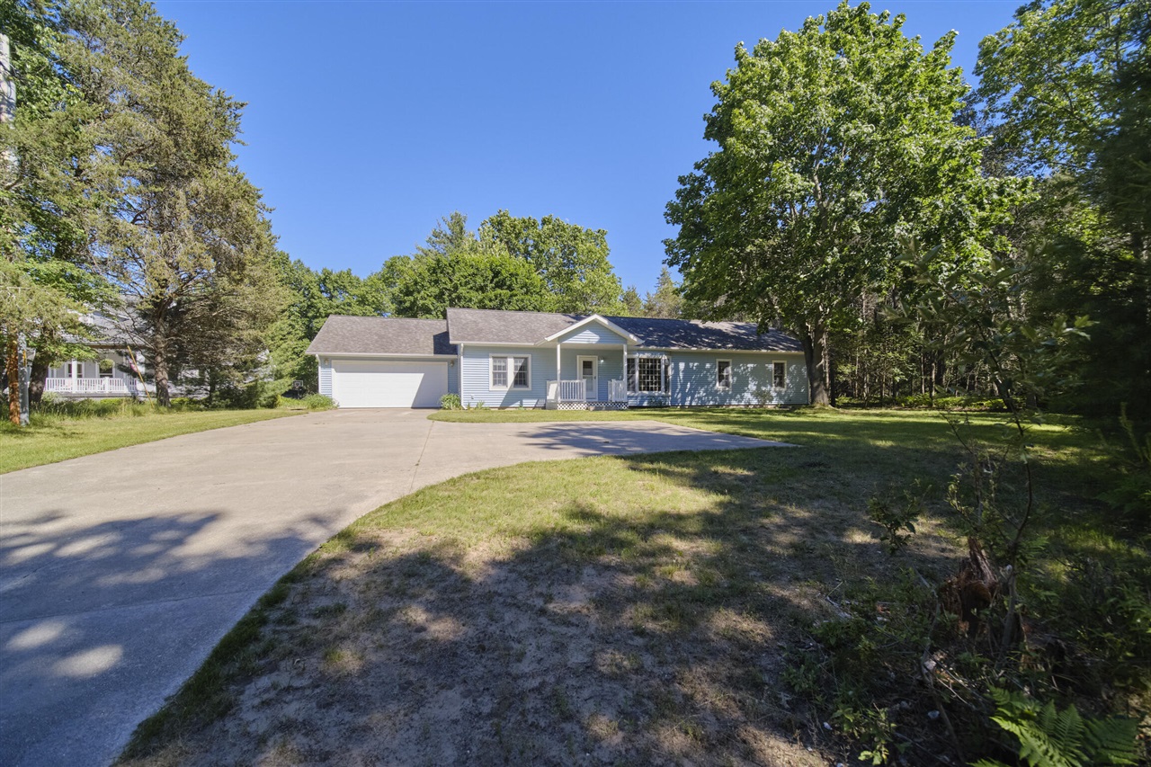 2721 Red Apple Road Manistee, MI 49660 - Photo 42 of 74