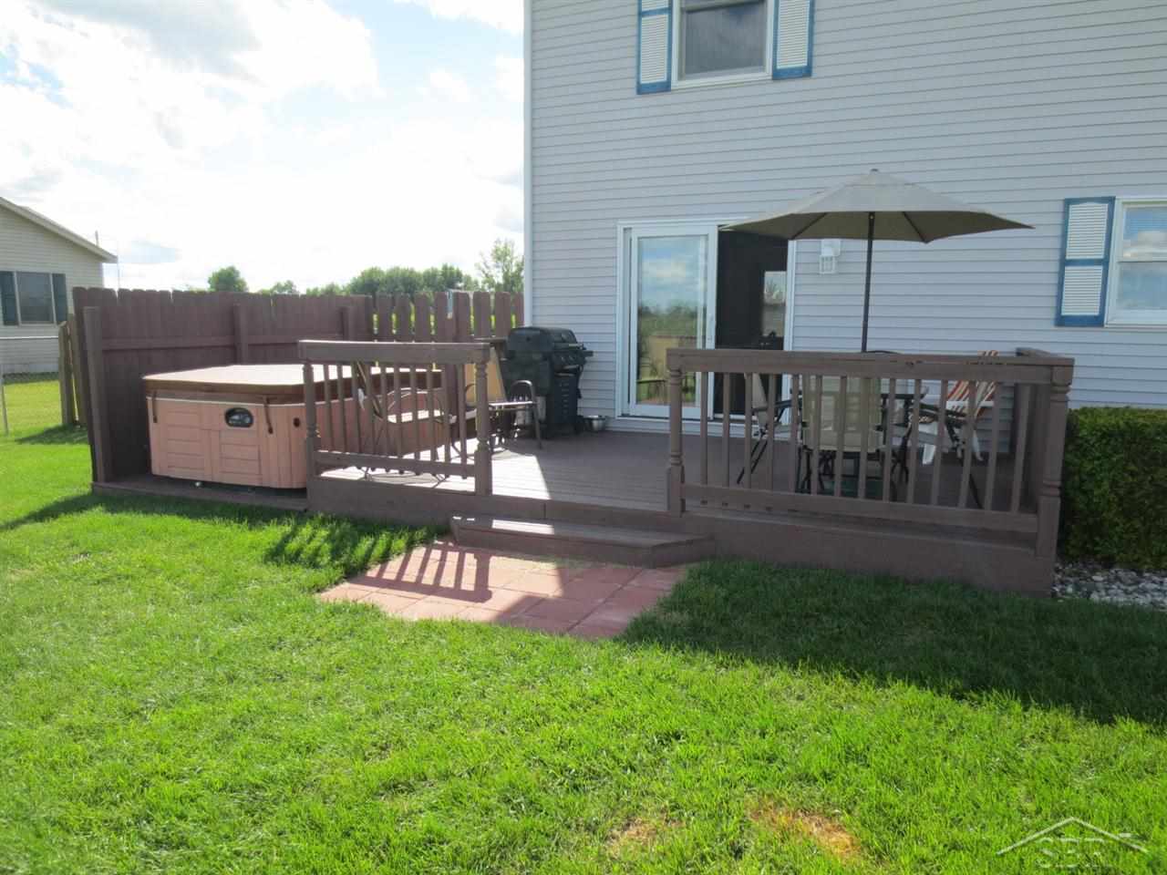 7425 7 Mile Road Freeland, MI 48623 - Photo 19 of 20 31207742-18.JPG