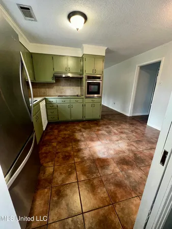 $180,000 | 120 Plantation Drive, Leland, MS 38756