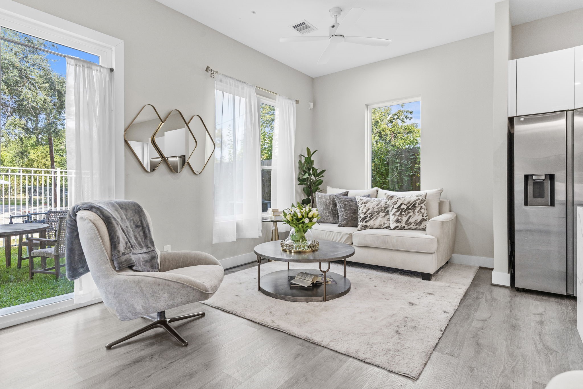 851 Prosper Street Houston, TX 77088 - Photo 15 of 50 a living room with furniture and a window