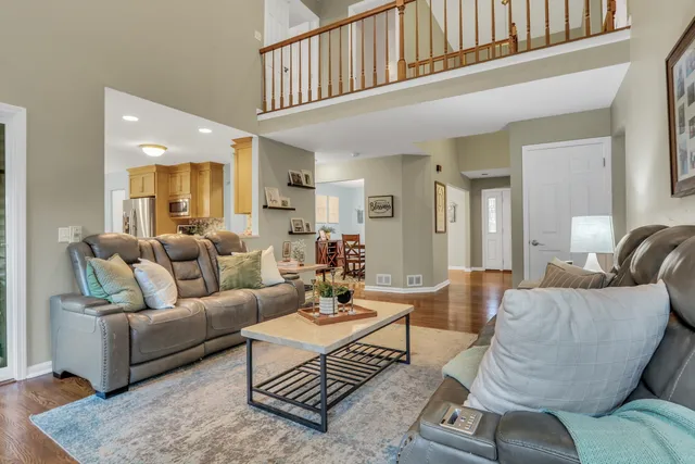 $470,000 | 6183 Old Farm Lane, Gurnee, IL 60031