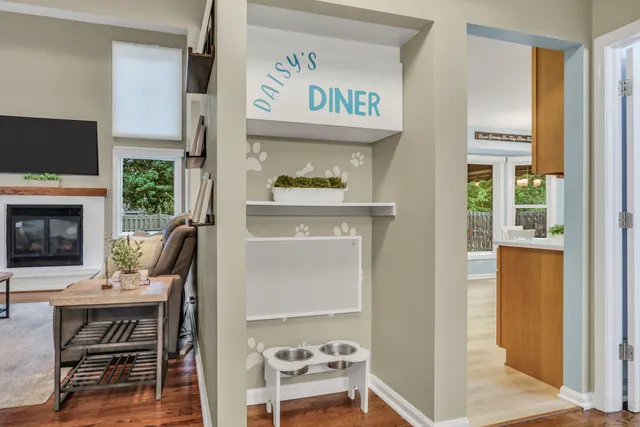 $470,000 | 6183 Old Farm Lane, Gurnee, IL 60031