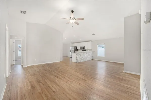 $285,000 | 9074 Southeast 47th Court Road, Ocala, FL 34480